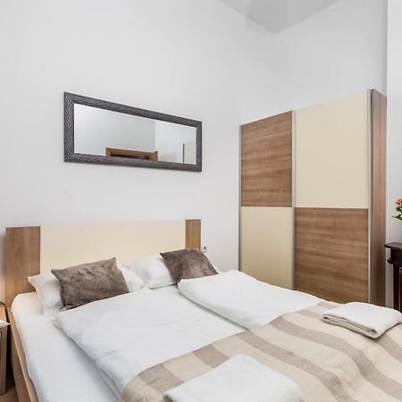 Wien Apartment Fiume Esterno foto